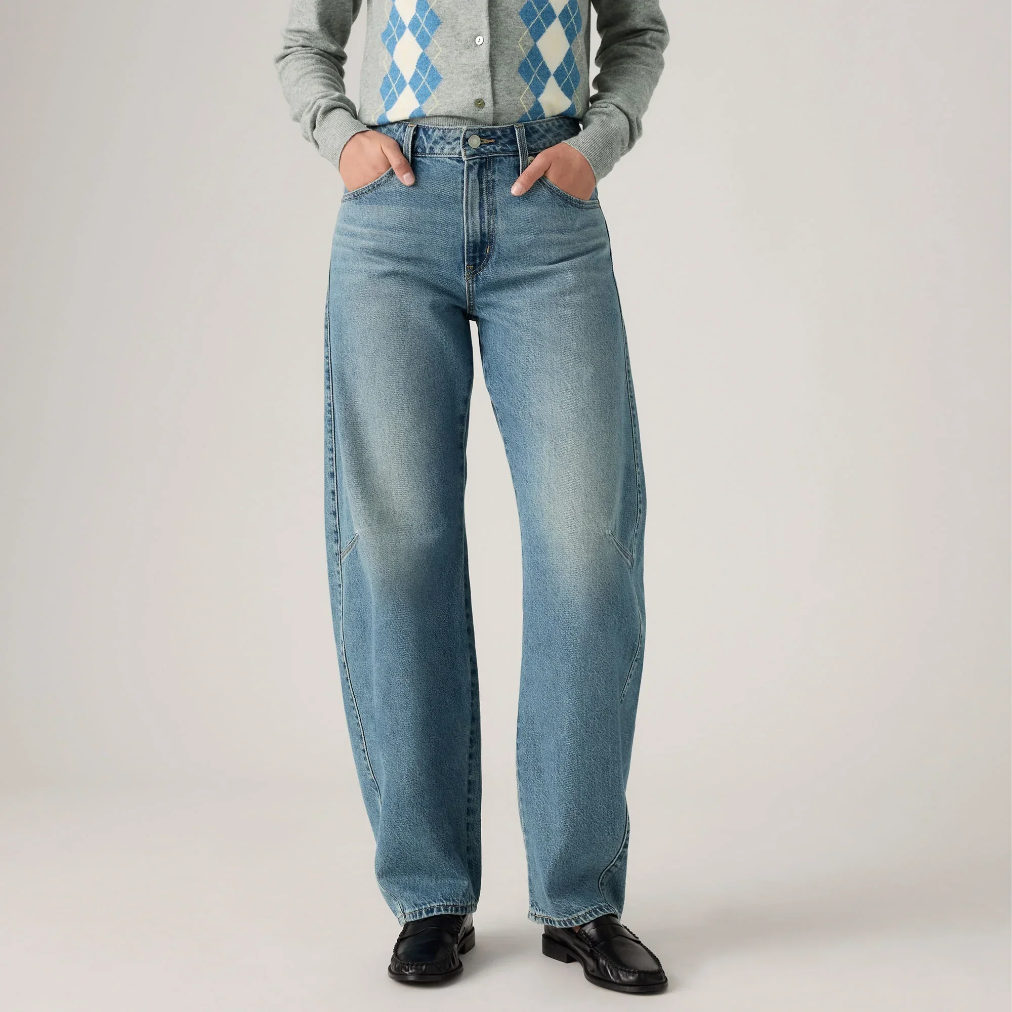 LEVI'S® WOMEN'S BAGGY DAD BARREL JEANS - MED INDIGO - WORN IN - Image 5