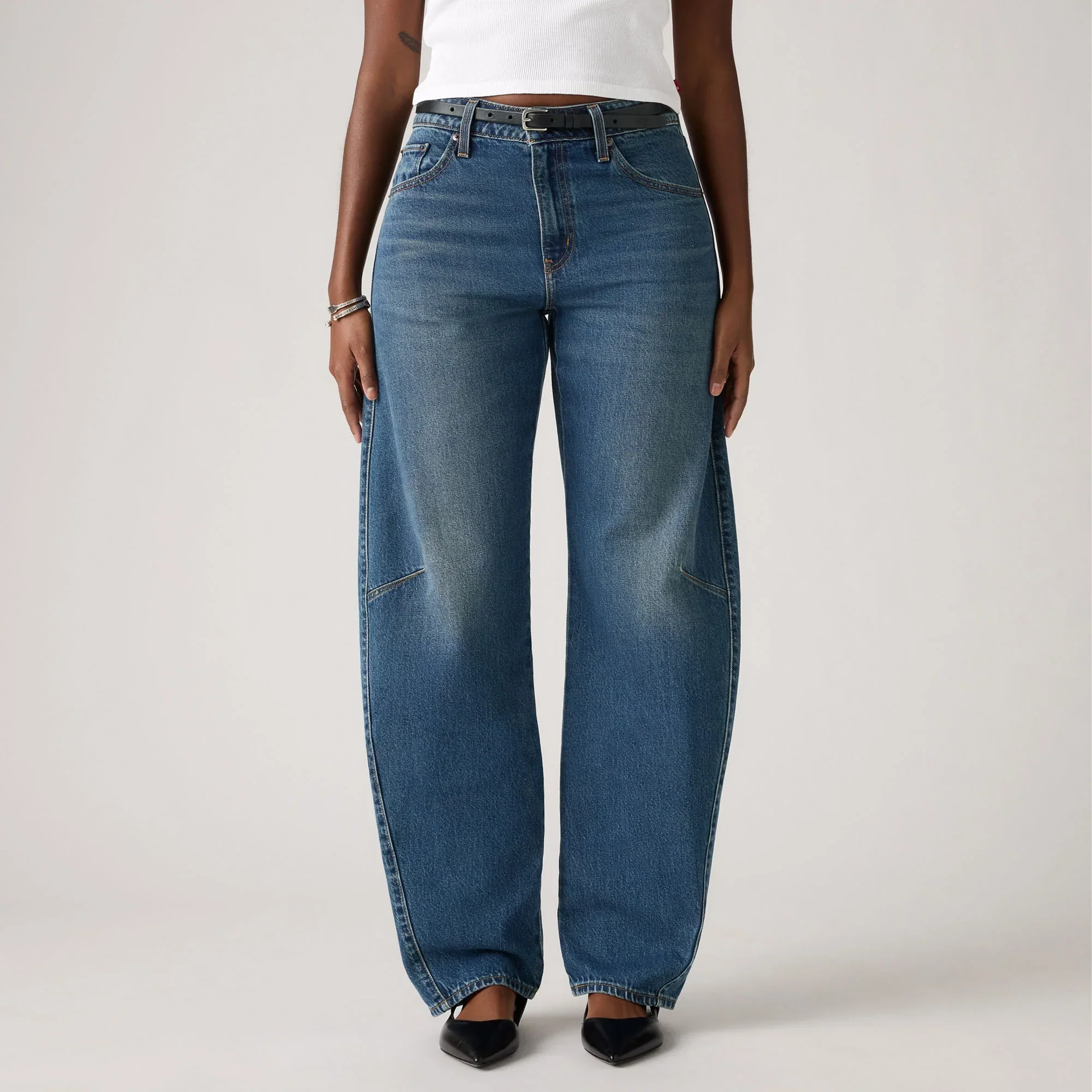 LEVI'S® WOMEN'S BAGGY DAD BARREL JEANS - DARK INDIGO WORN IN - Image 5