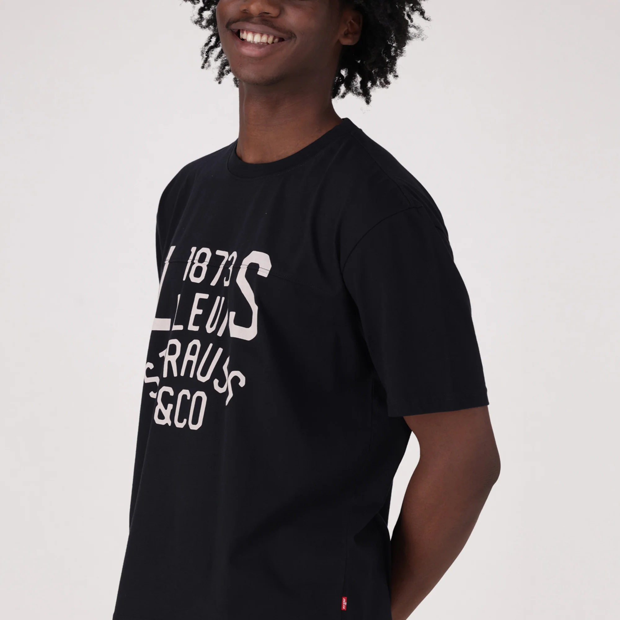 LEVI'S® MEN'S LOCKWOOD PRACTICE TEE - MULTI COLOUR - Image 4