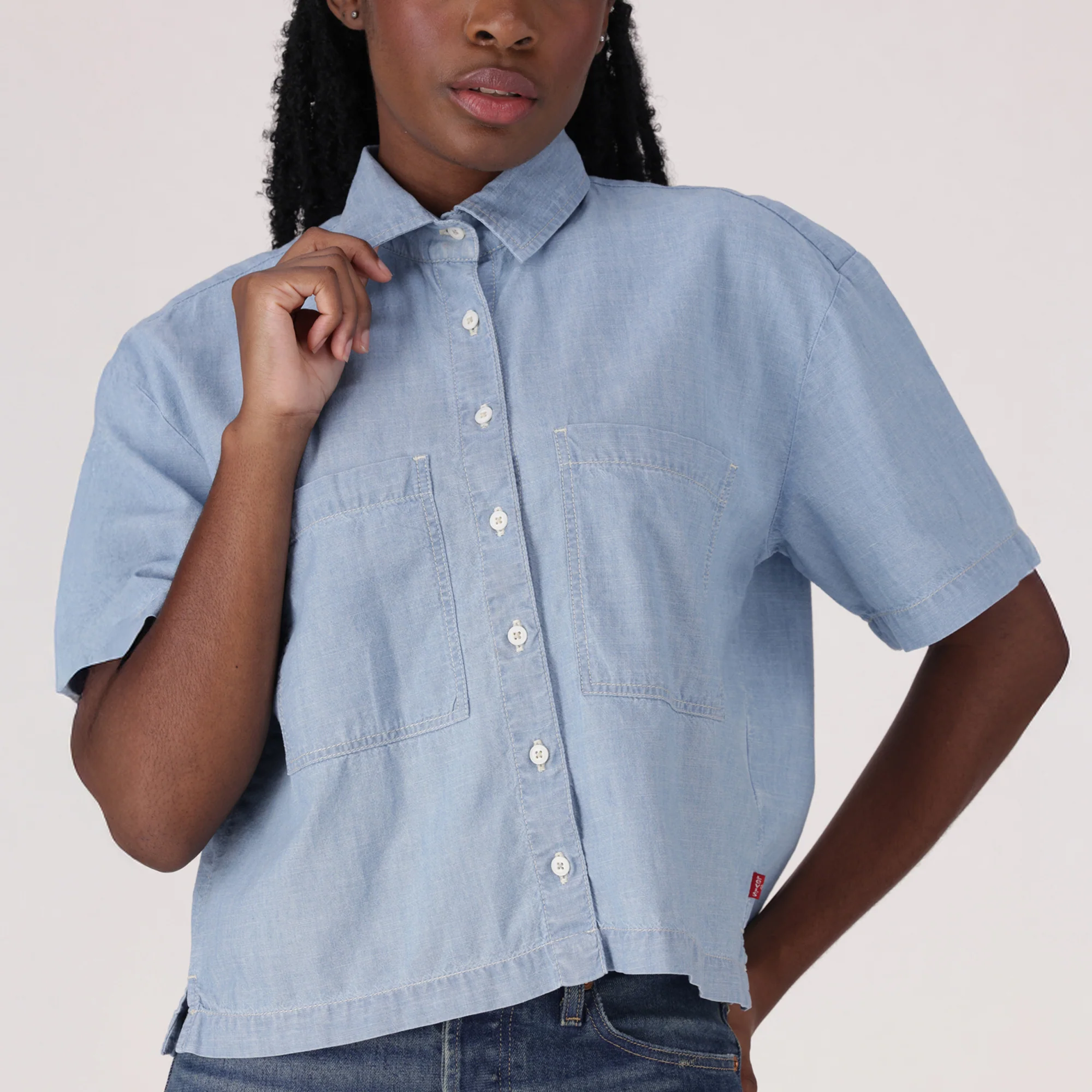 LEVI'S® WOMEN'S HARLIE SHORT-SLEEVE CROPPED SHIRT - MULTI COLOUR - Image 4