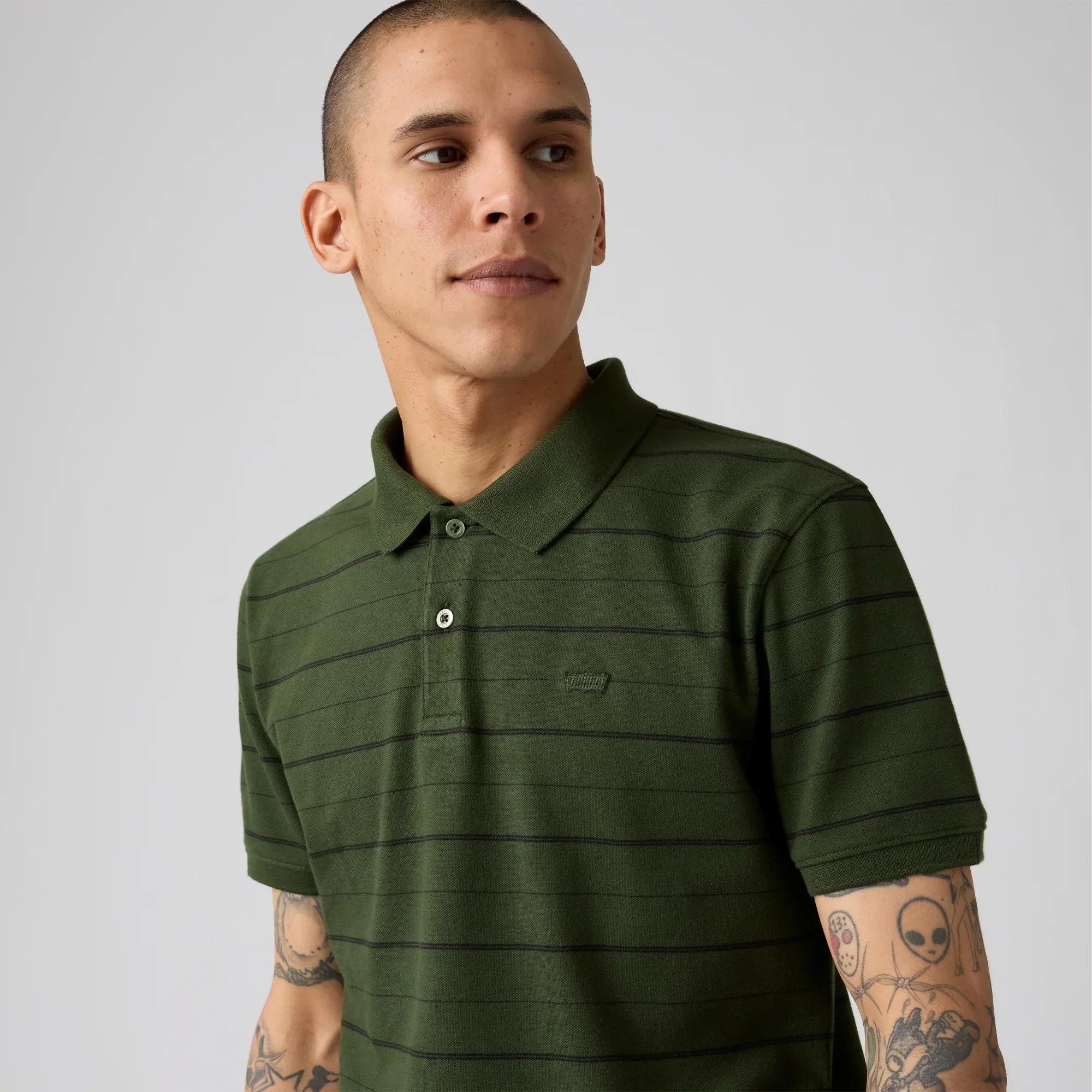 LEVI'S® MEN’S SLIM HOUSEMARK POLO SHIRT - GREEN - Image 4